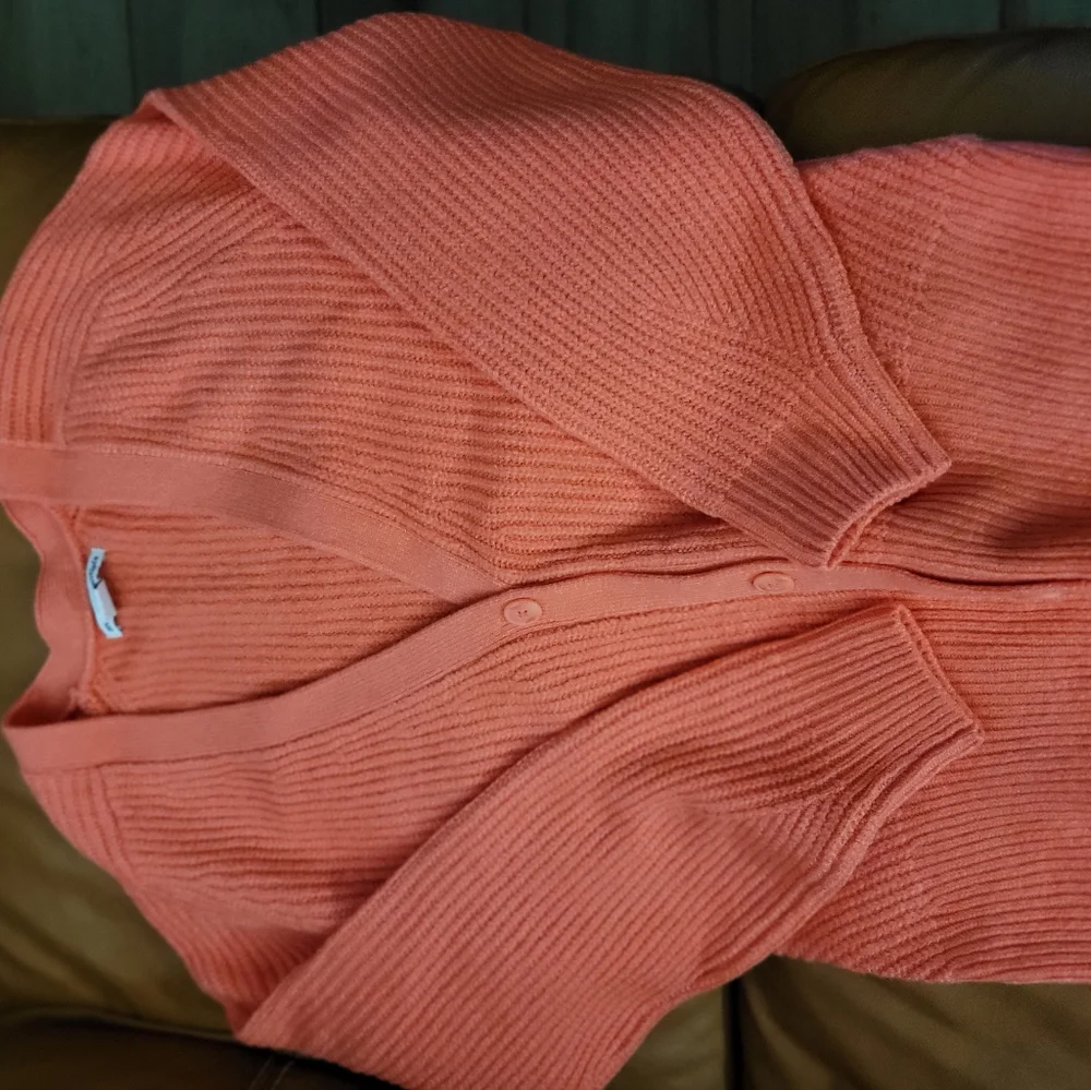 Cardigan - Picture 3 of 4